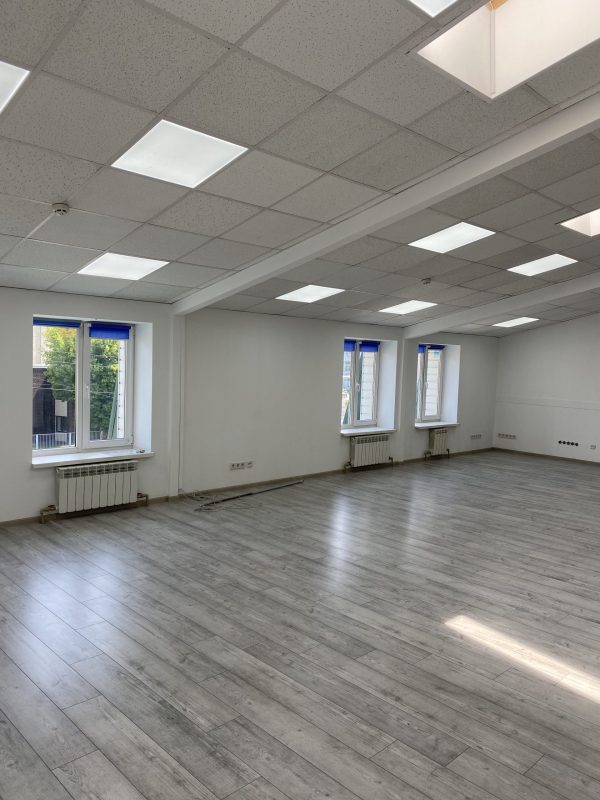 14-rent-kiyv-bc-mezhihirskyi-127m2-ideal-for-photo-studio-01
