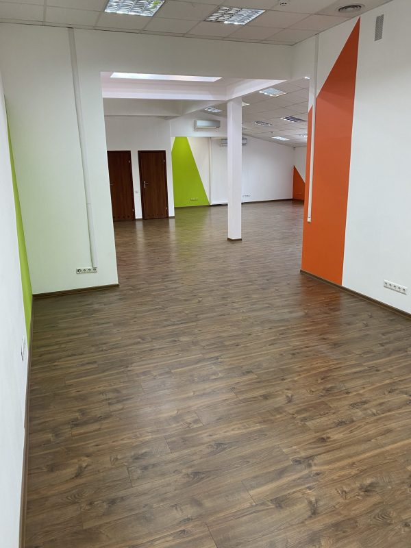 15-rent-kiyv-bc-mezhihirskyi-156-m2-02