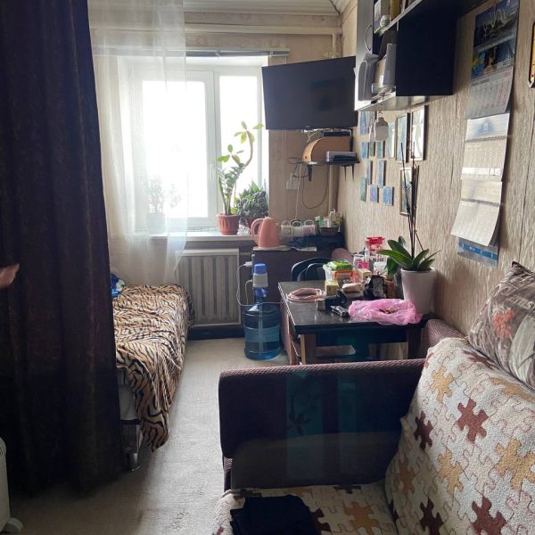 Продаж кімнати на Нивках