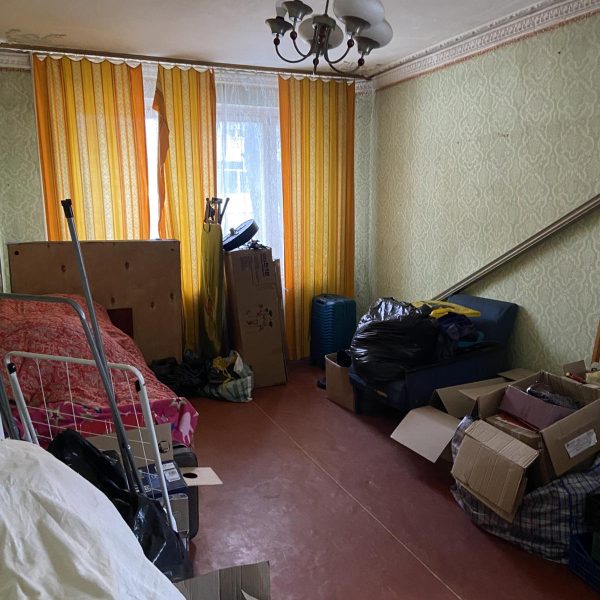 Продам 3-кімнатну квартиру по вул. Мудрака